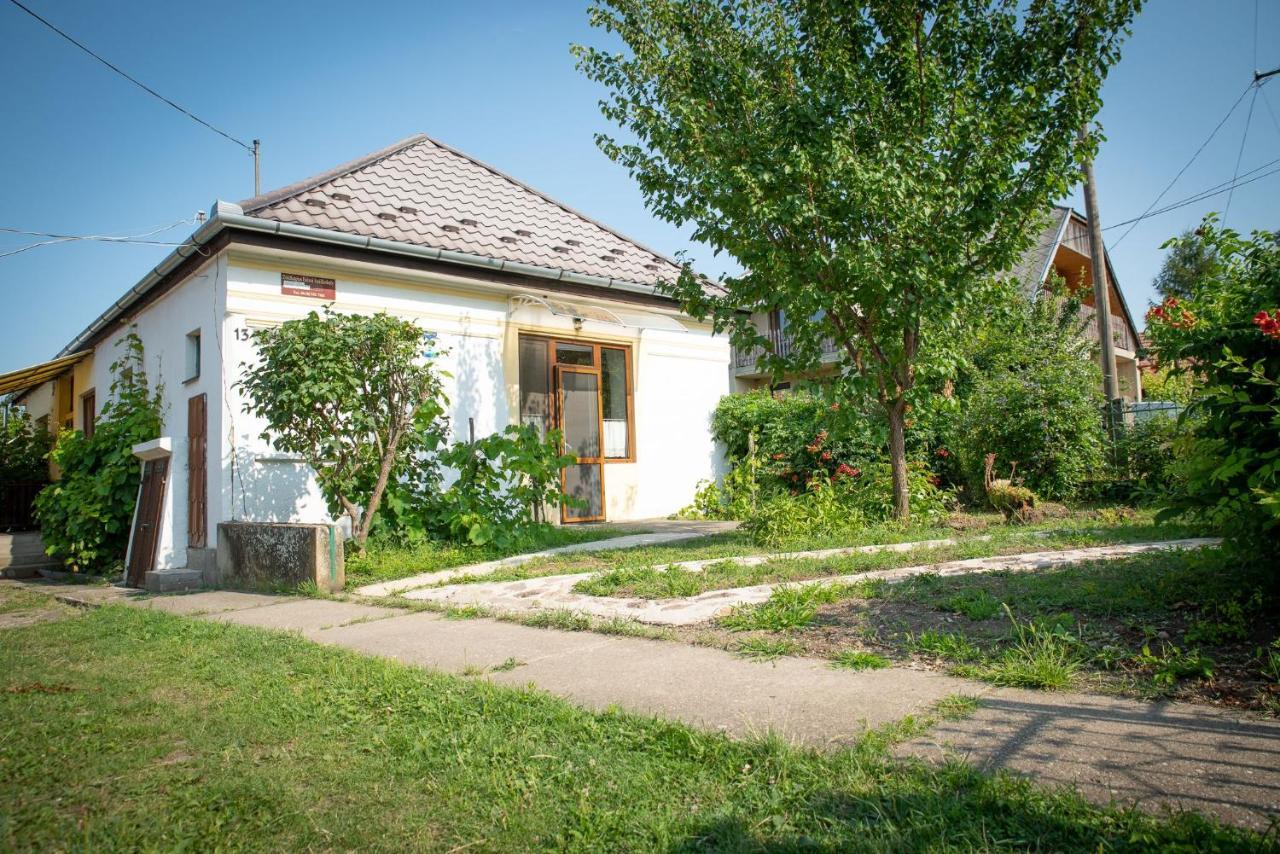 Zempleni Szallashely Fony Buitenkant foto