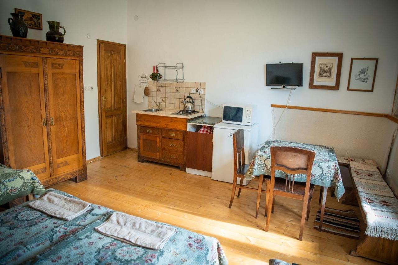 Zempleni Szallashely Fony Buitenkant foto