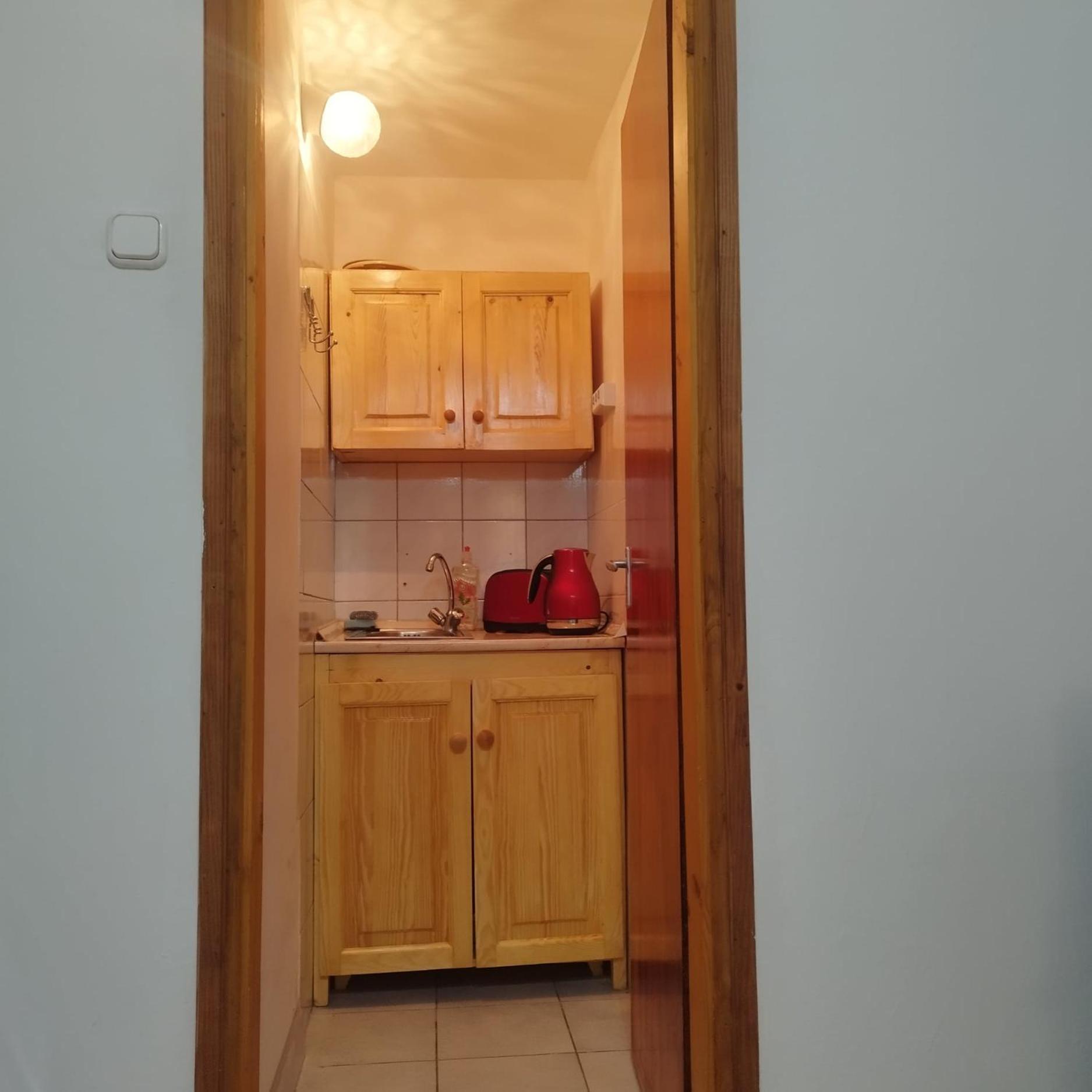 Zempleni Szallashely Fony Buitenkant foto