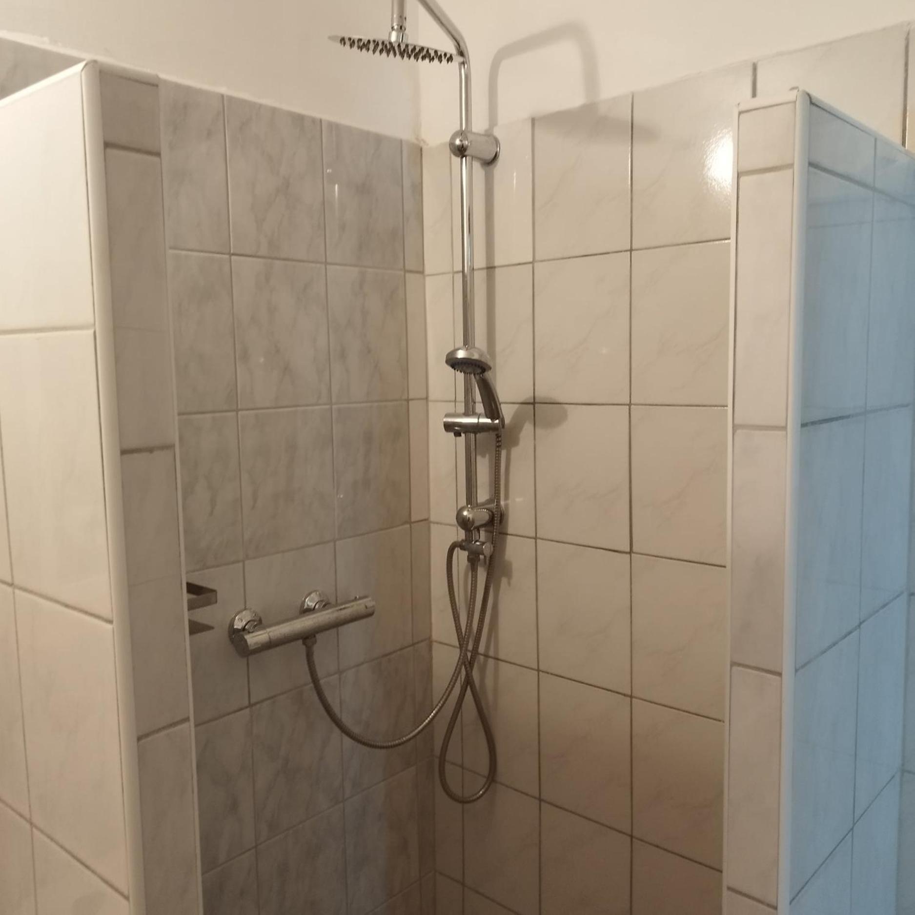 Zempleni Szallashely Fony Buitenkant foto